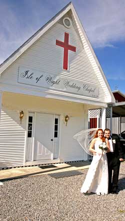 Couple outside of Isle of Wight Wedding Chapel